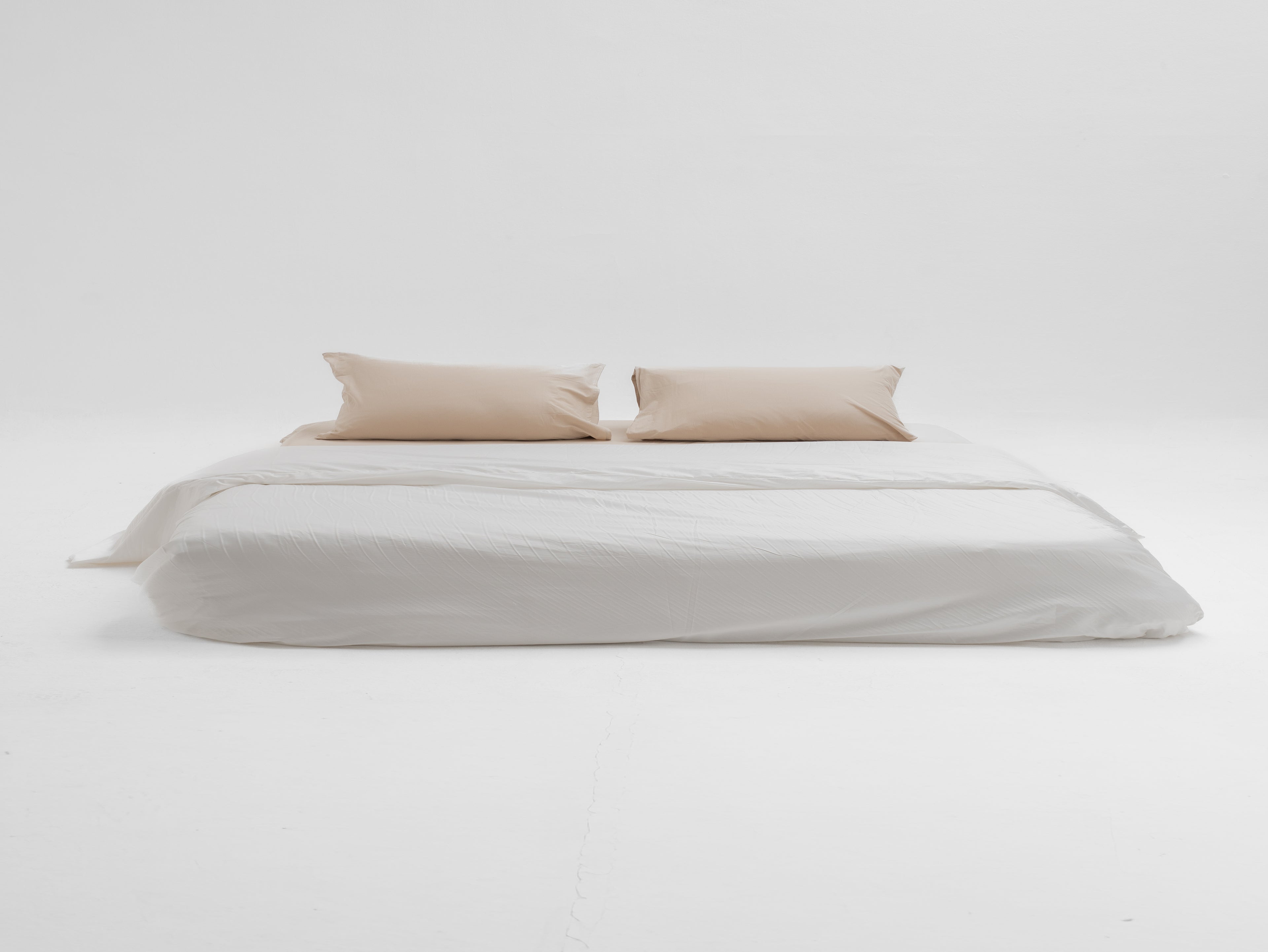 Form Duvet Cover Set in Organic Cotton (1000 TC)