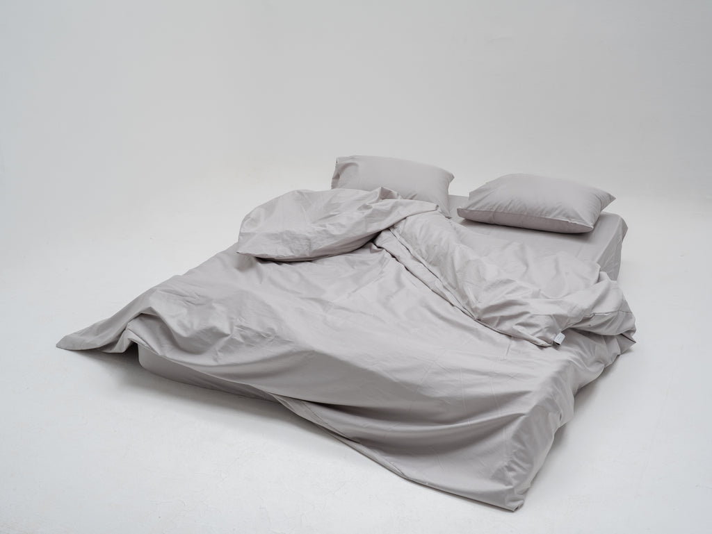 Form Duvet Cover Set in Organic Cotton (1000 TC)