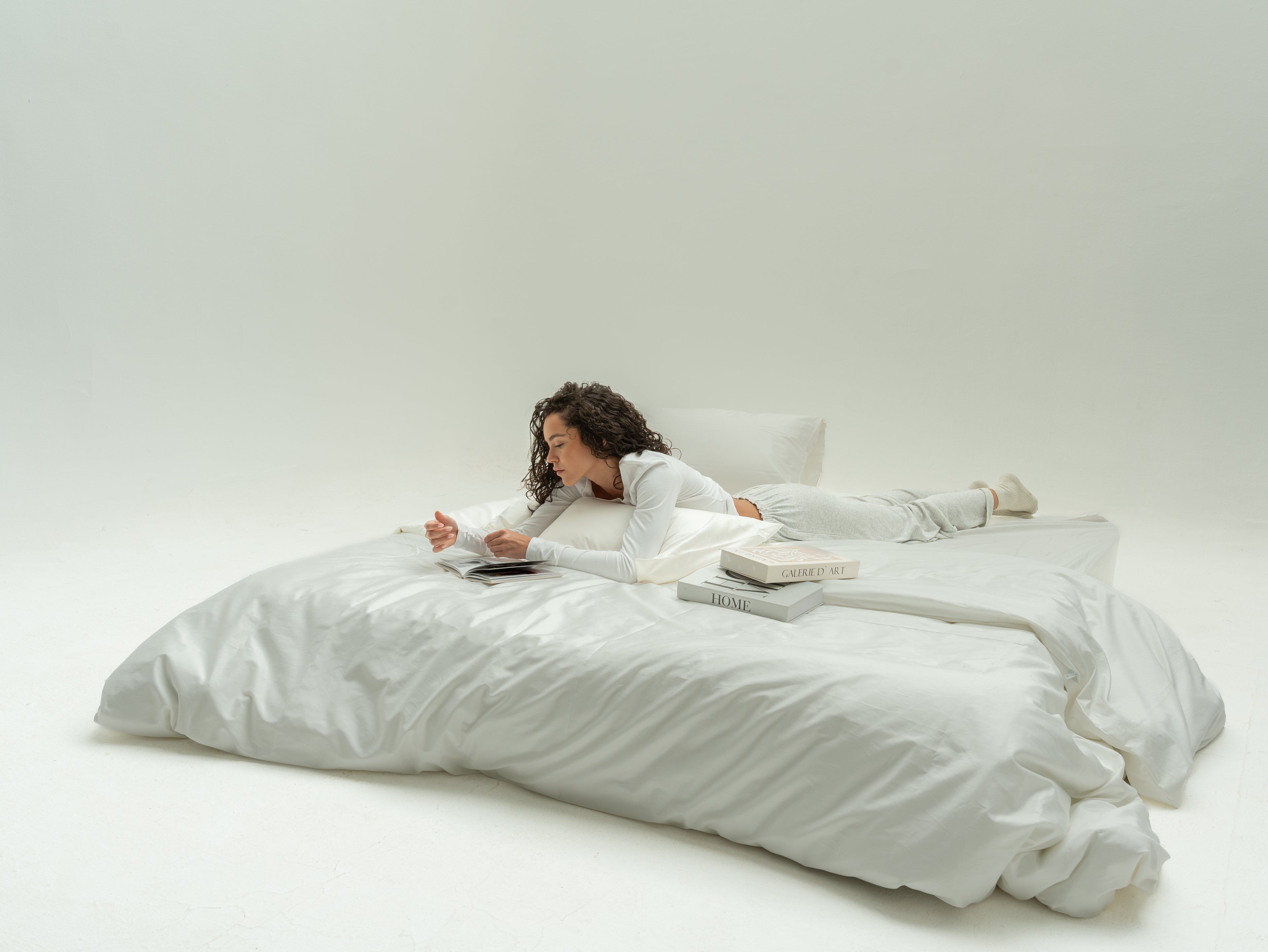 Form Duvet Cover Set in Organic Cotton (1000 TC)