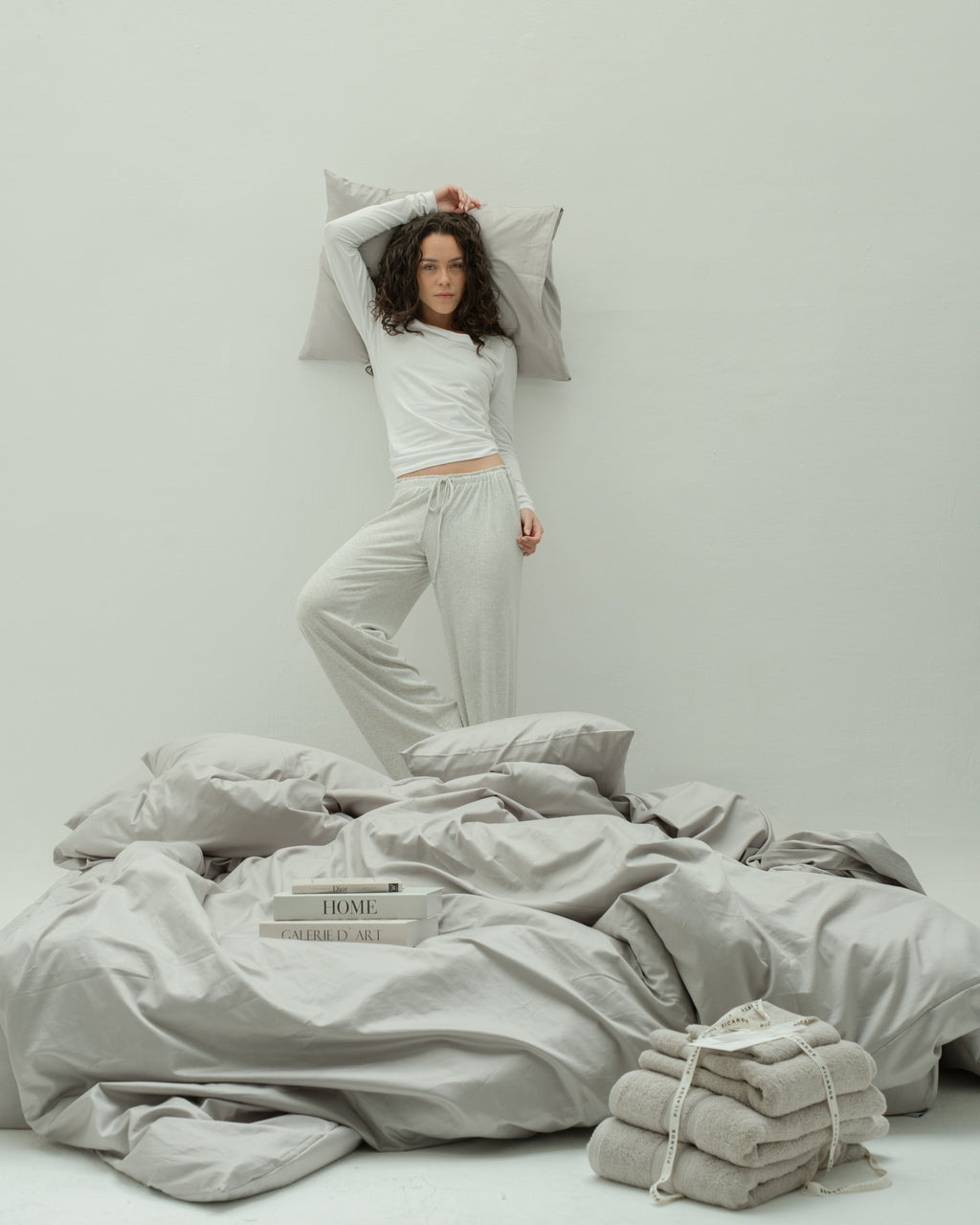 Form Duvet Cover Set in Organic Cotton (1000 TC)