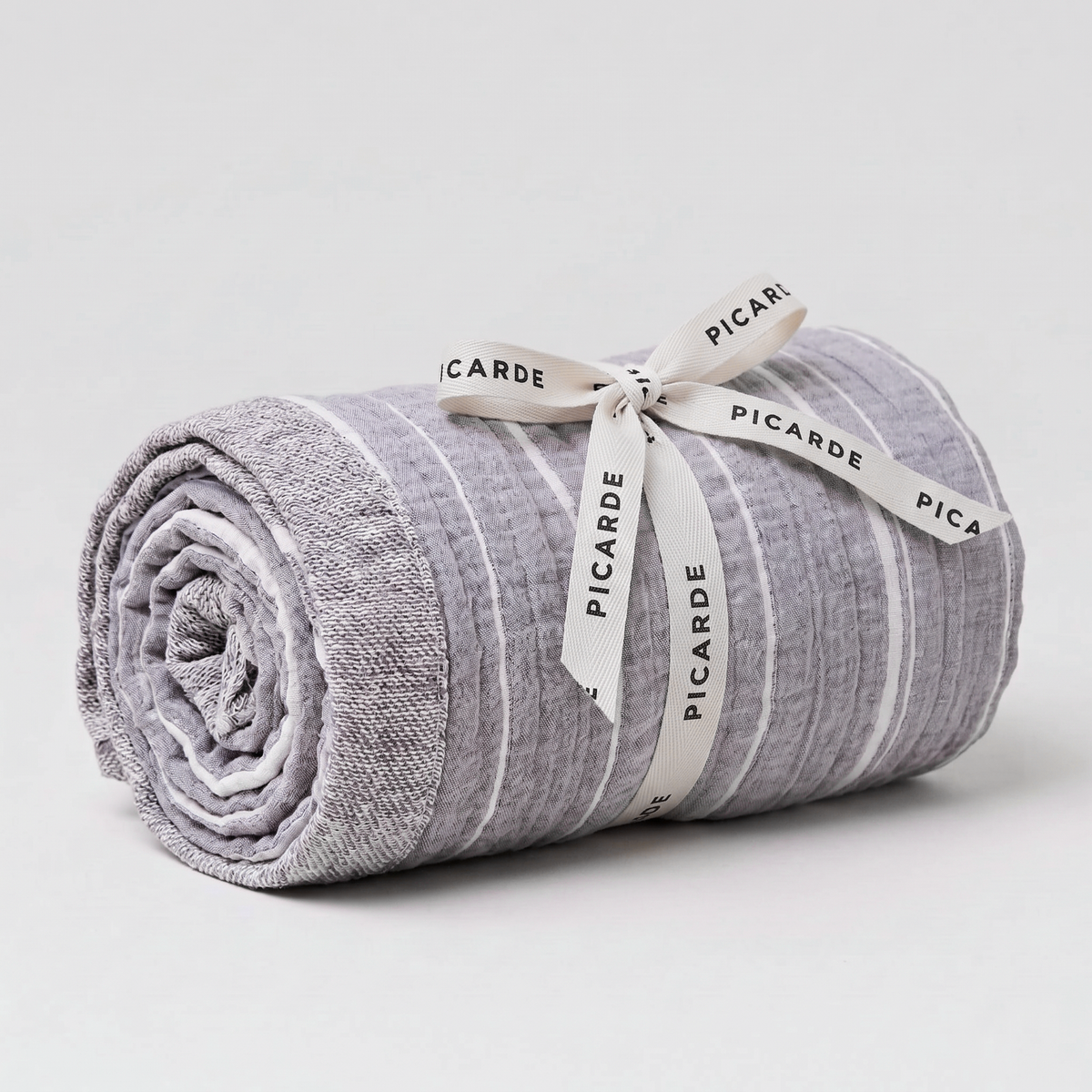 Verso Bedspread in Giza Cotton