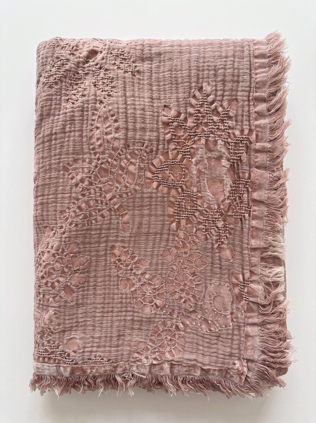 Folia Bedspread in Giza Cotton