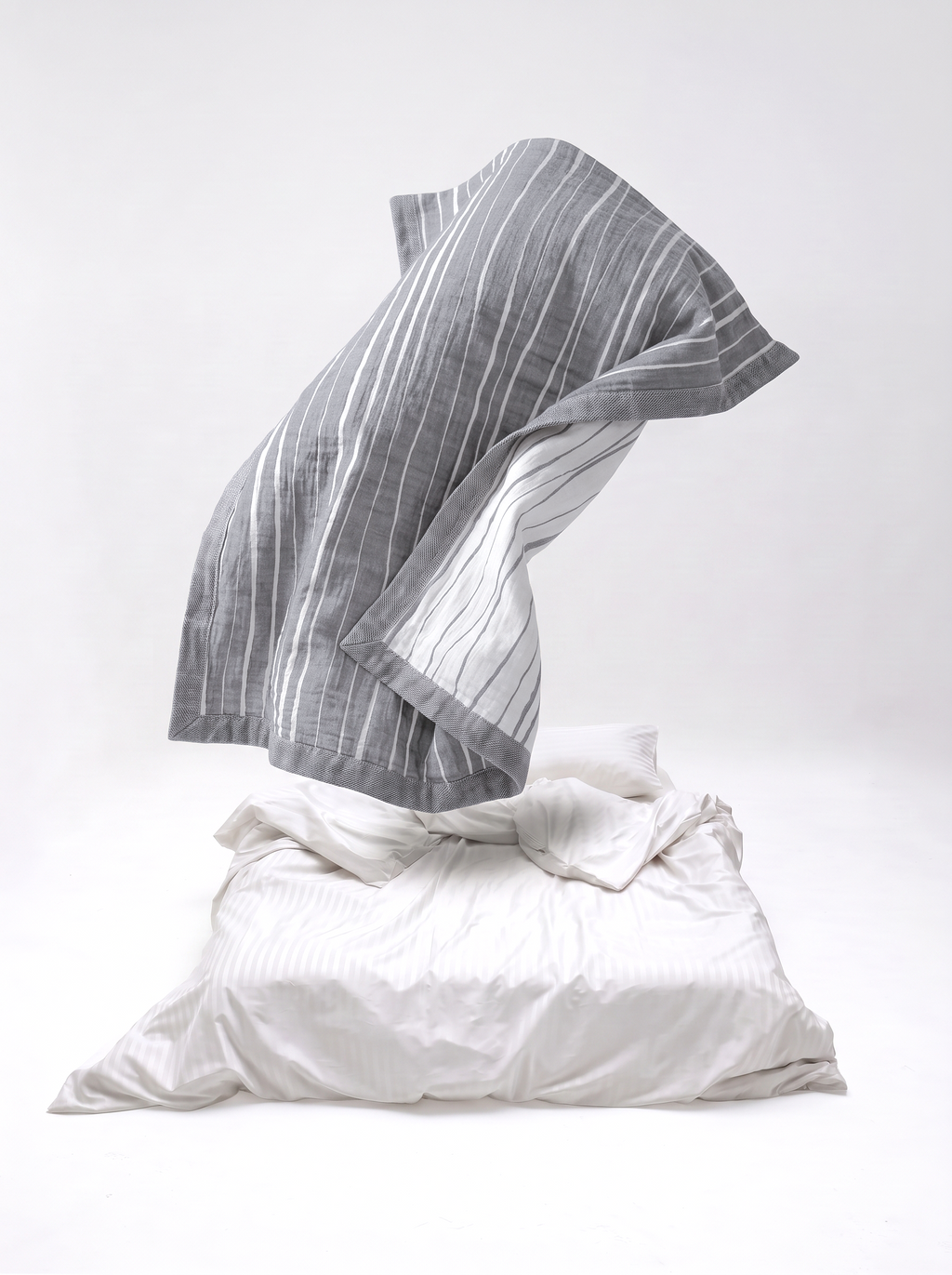 Verso Bedspread in Giza Cotton