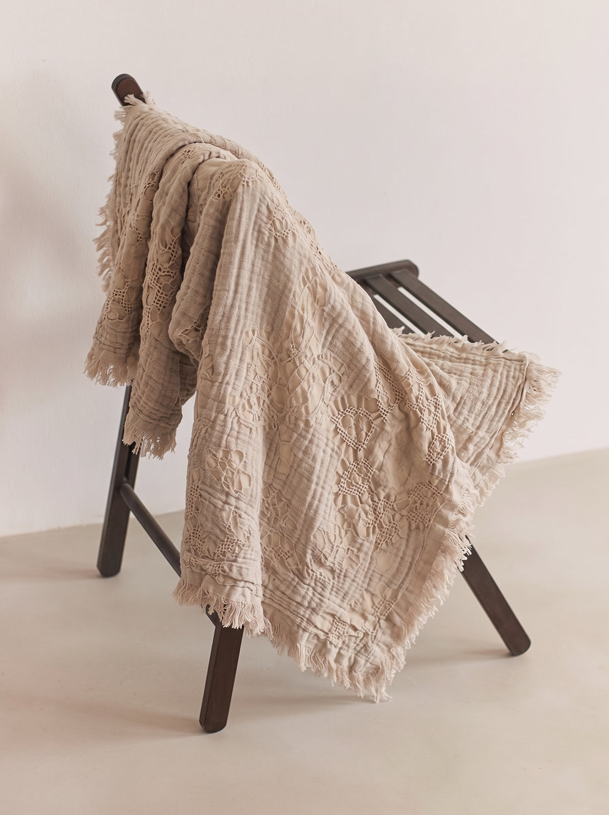 Folia Bedspread in Giza Cotton