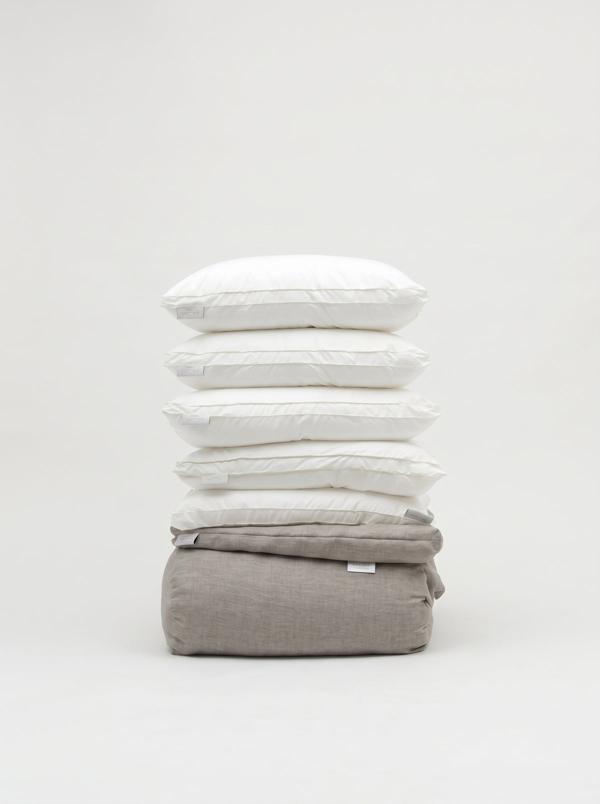 Feather Alternative Pillow High Loft (1500g)