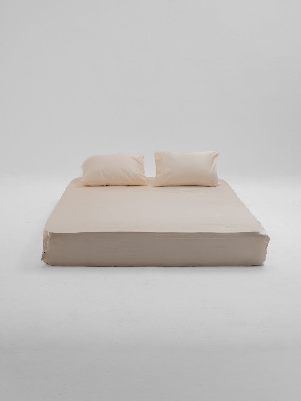 Form Fitted Sheet Set in Organic Cotton (1000 TC)