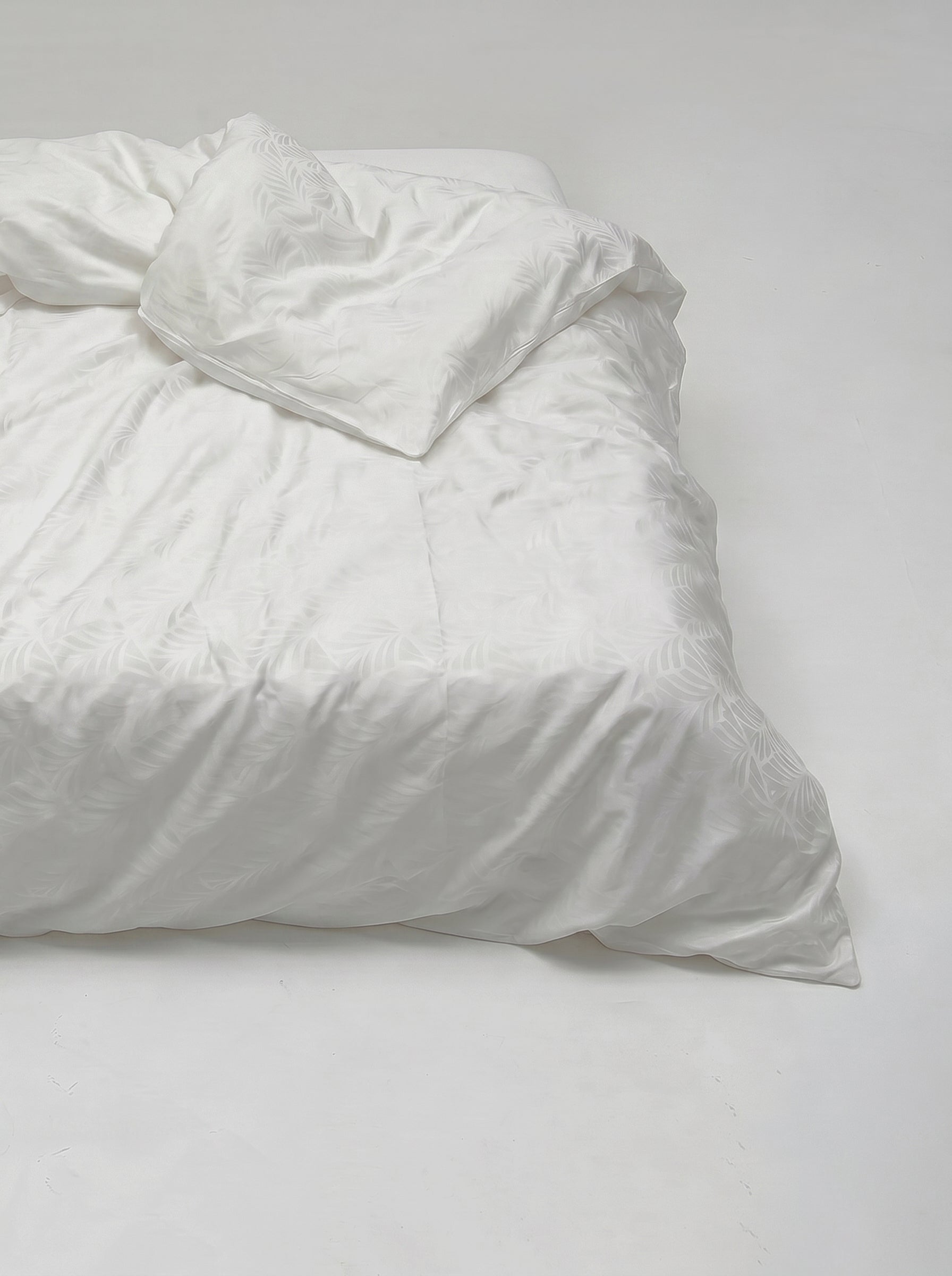 Bloom Duvet Cover Set in Egyptian Cotton (1000 TC)