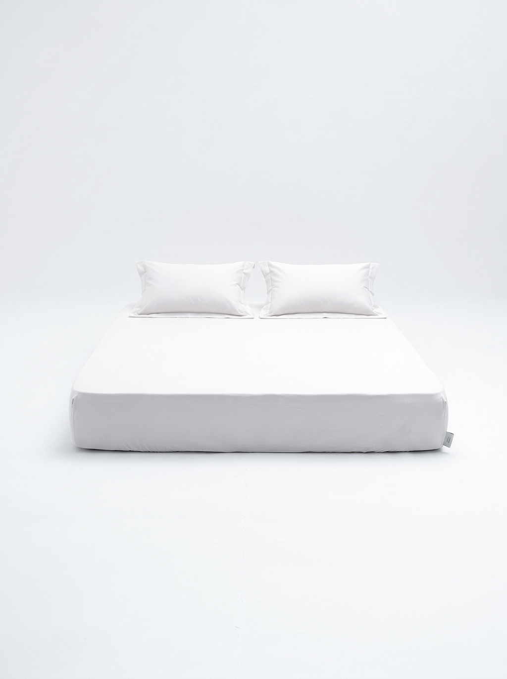 Fitted Sheet Set Lines in Egyptian Cotton (600 TC)